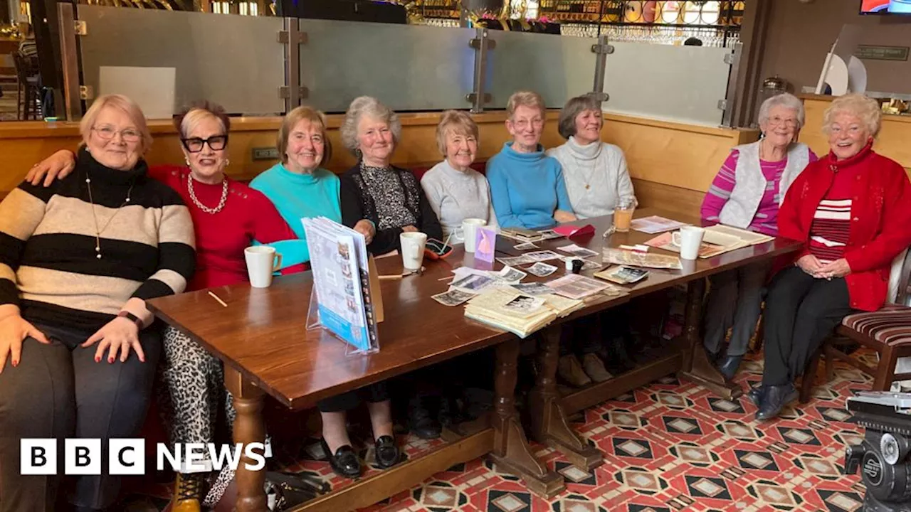 Hull teacher still meets her first pupils 68 years on