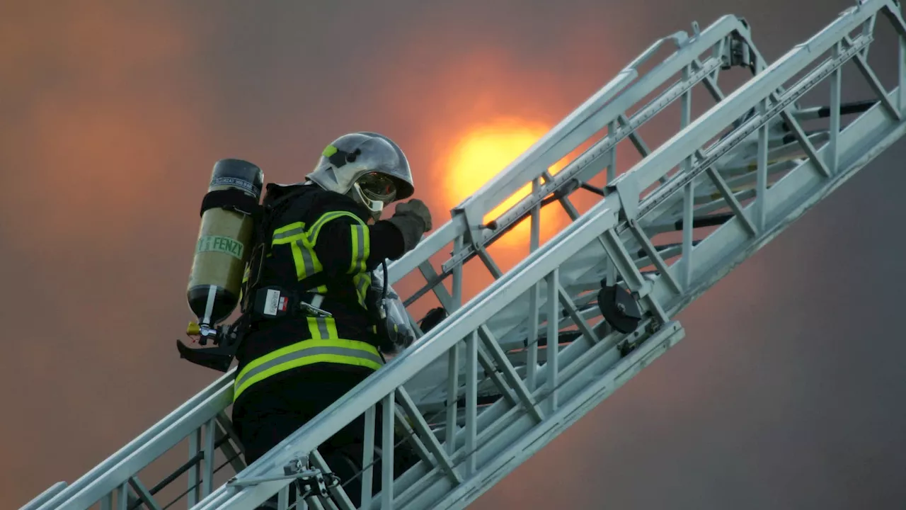 La Rochelle: une femme meurt après une explosion suivie d'un incendie dans un immeuble