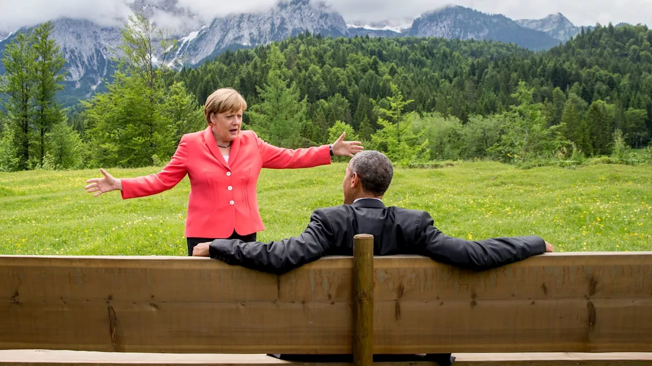 Angela Merkel erzählt von Putin und Hunden in ihrem neuen Buch