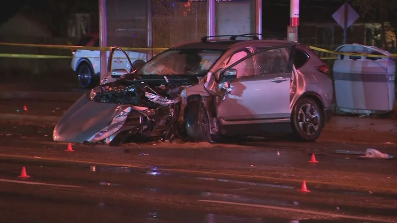 Four teens among 5 people injured after stolen vehicle collides with car in Toronto