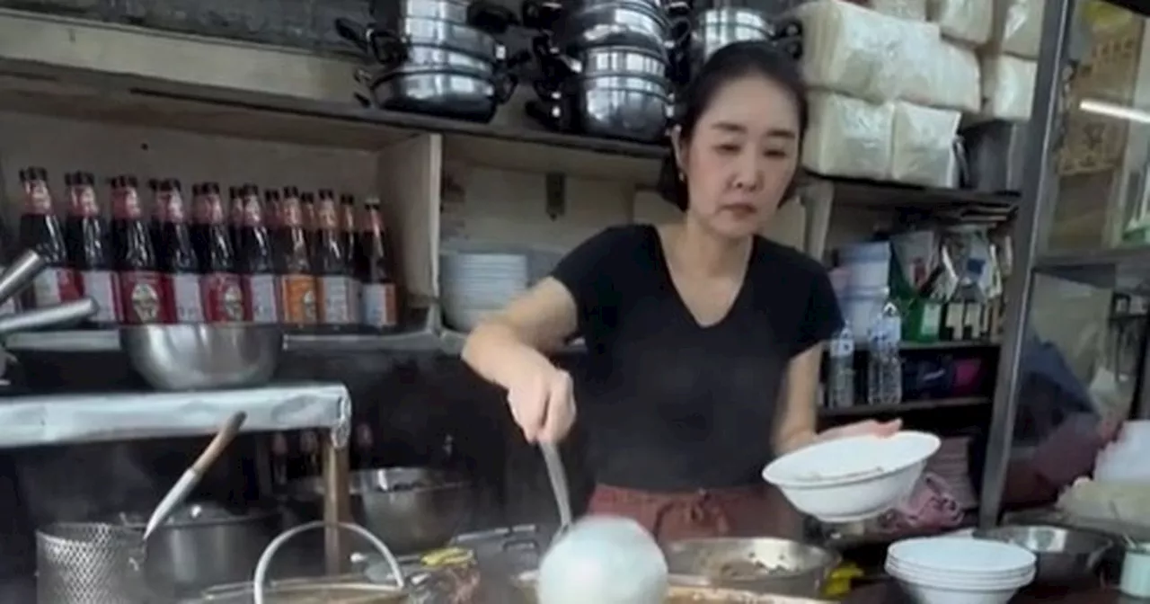 Man tries 'amazing' soup that's been cooking since 1976 but people spot problem