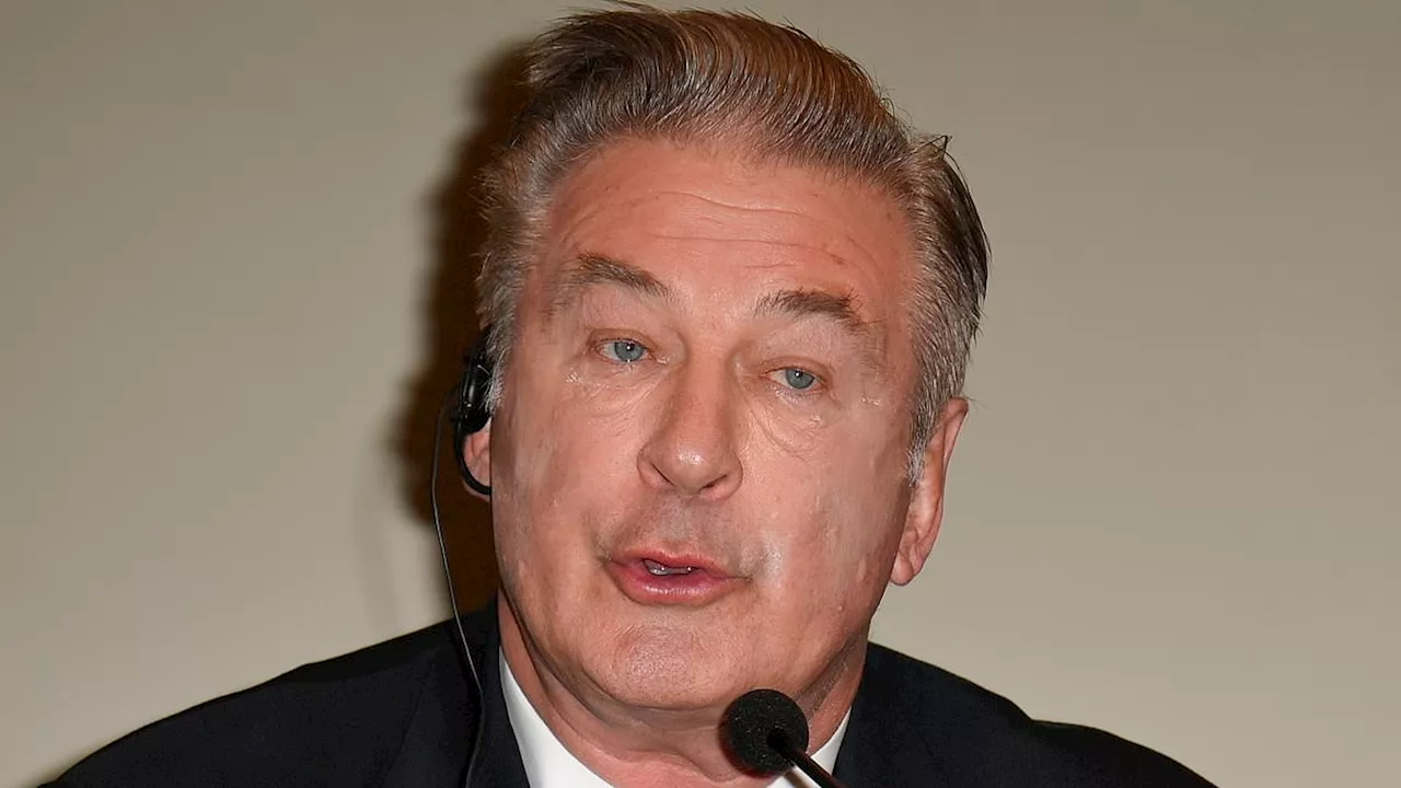 Alec Baldwin Criticizes Americans' Lack of Global Awareness at Torino Film Festival