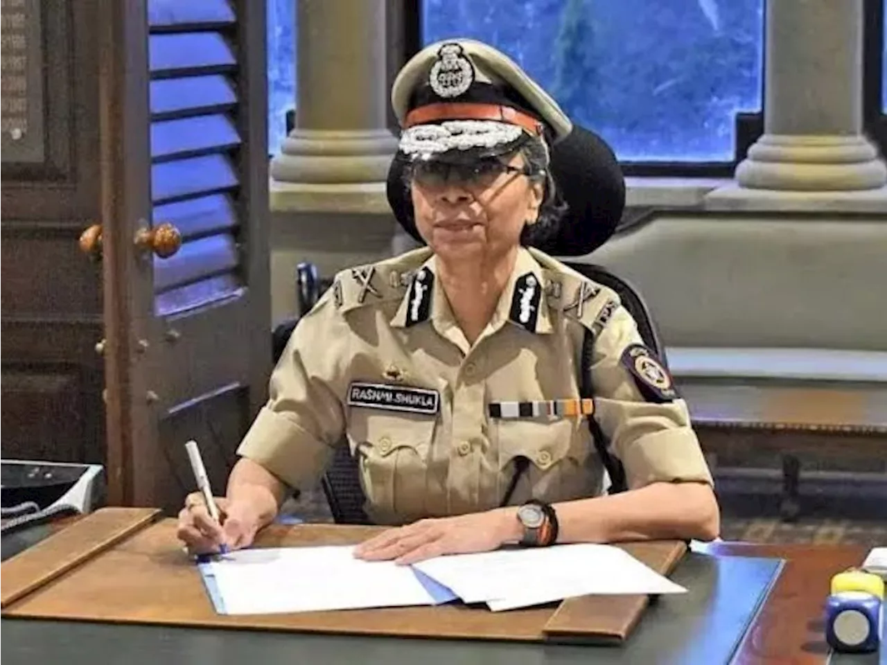 IPS रश्मि शुक्ला फिर बनीं महाराष्ट्र DGP: चुनाव से पहले कांग्रेस की शिकायत पर इलेक्शन कमीशन ने पद से हटाने ...