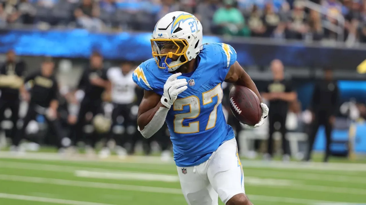 Chargers RB J.K. Dobbins exits loss to Ravens with knee injury