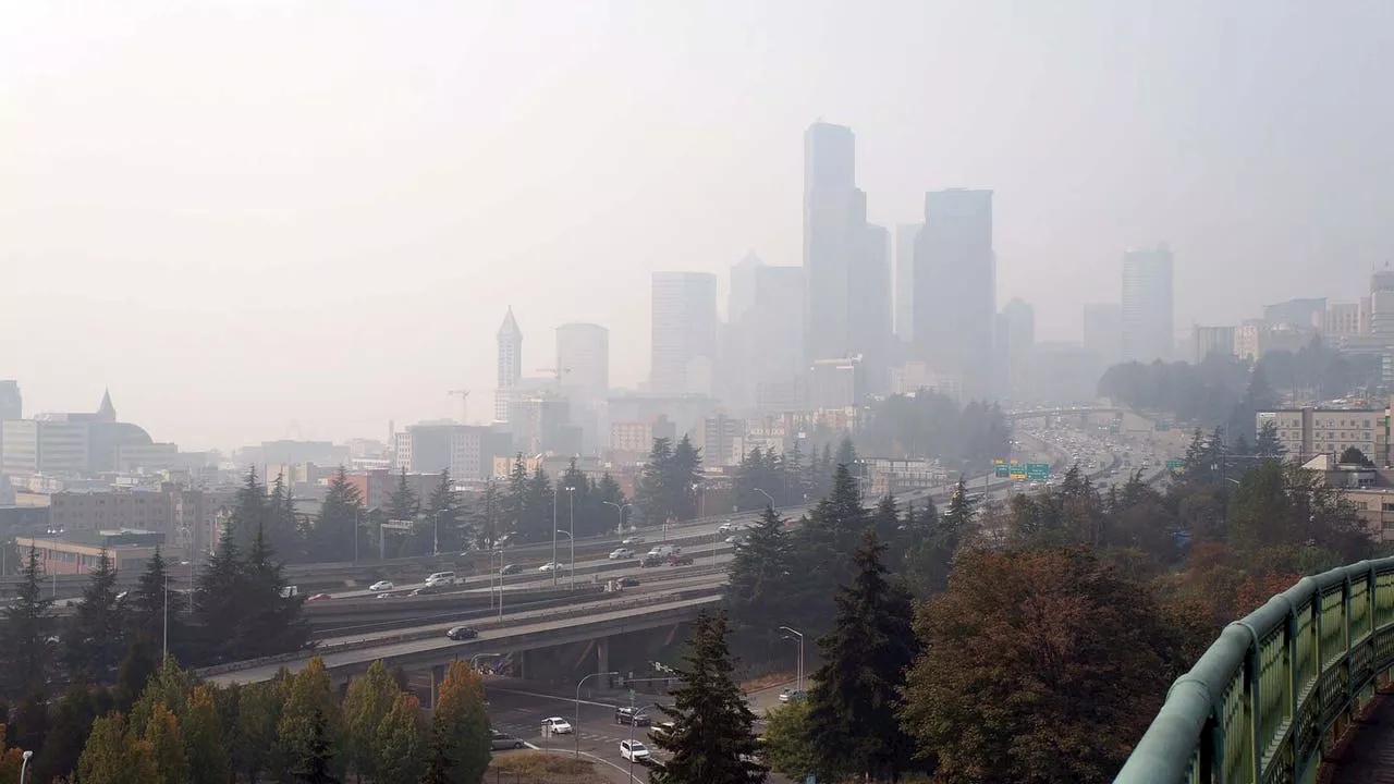 Wildfire smoke amplifies dementia risk, UW study finds