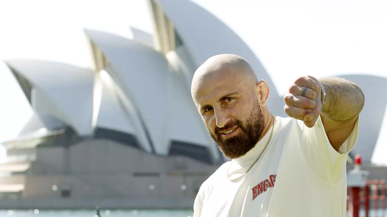 Volk ‘open to’ bold Sydney world title gamble even as UFC legend backs Aussie for big rematch