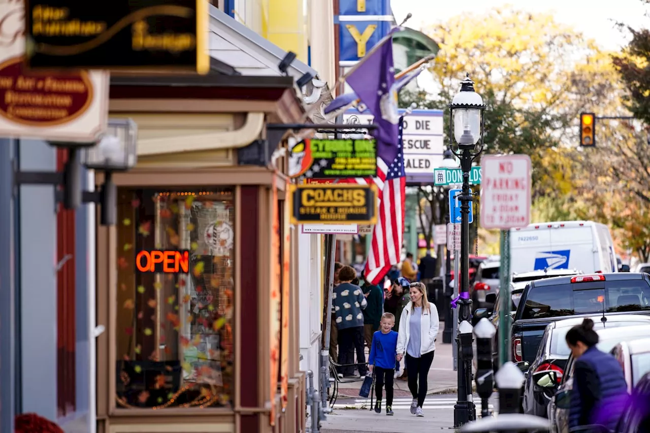 U.S. consumer confidence rises to 16-month high in November amid optimism over labour market