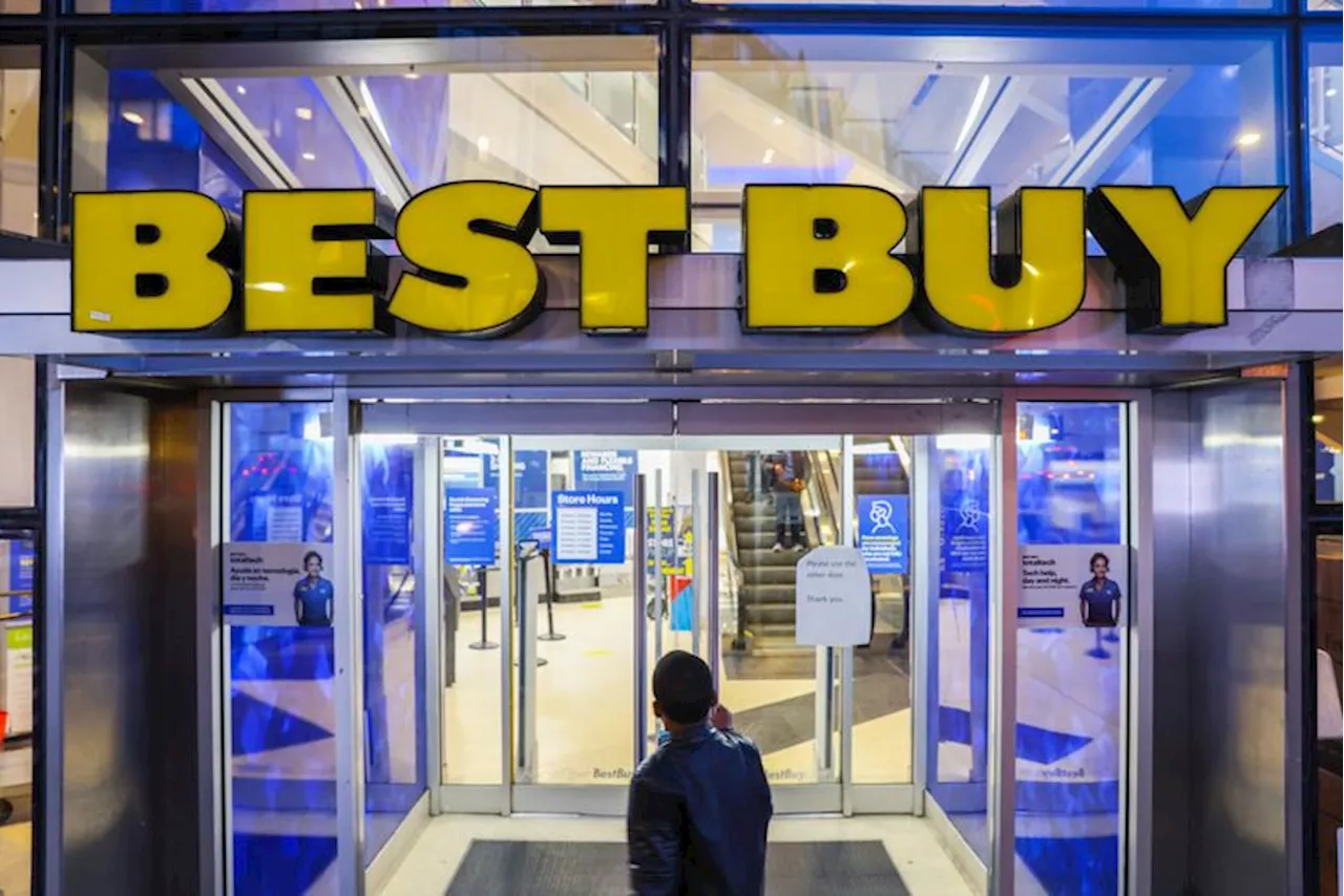 Best Buy cuts forecast, shares drop