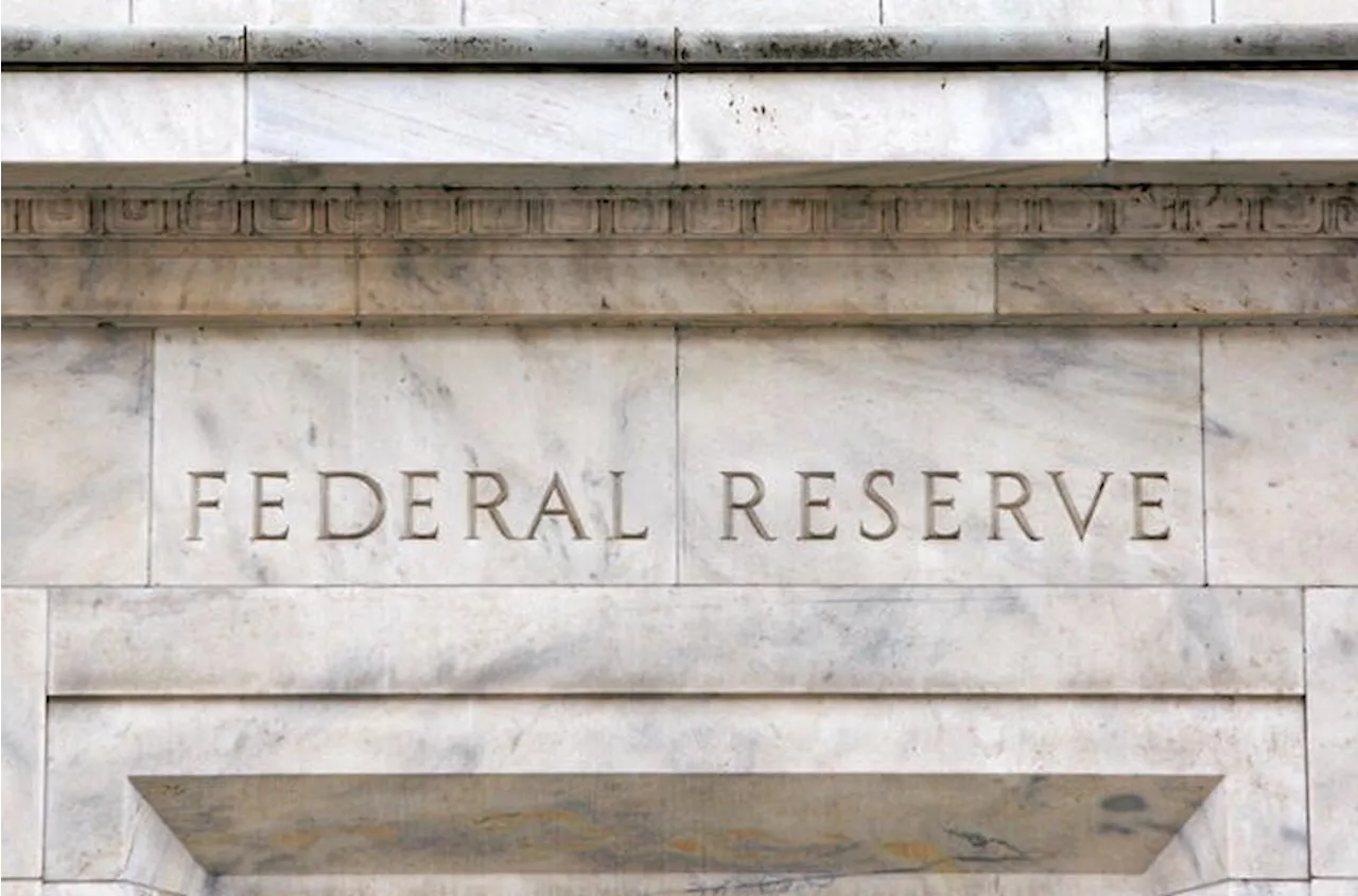 Fed members back gradual rate cuts should economy evolve as expected: Fed Minutes