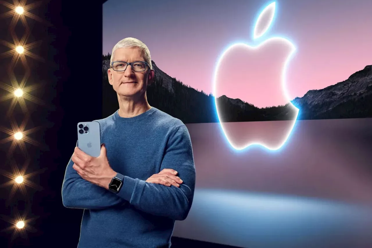 Tim Cook participe à une réunion au sommet suite à l'élection de Donald Trump