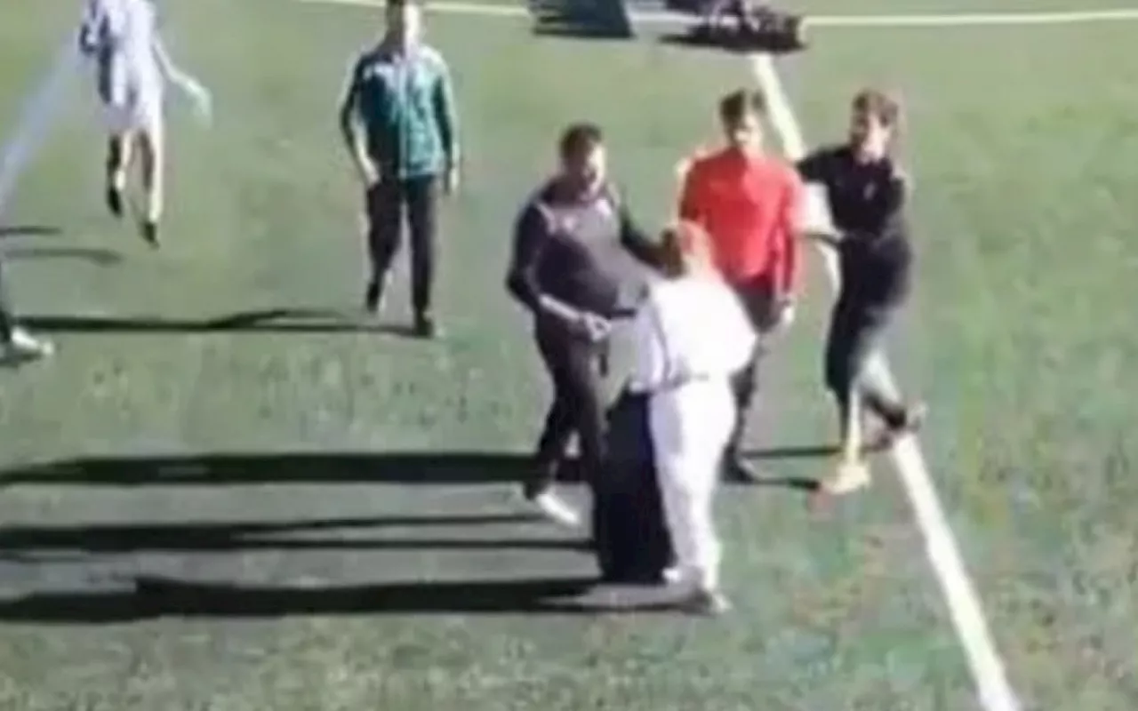 Mãe de Jogador Agride Árbitro em Partida de Sub-11 na Espanha
