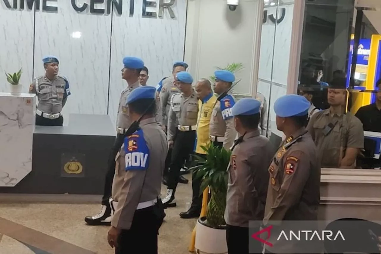 Dibawa ke Mabes Polri, AKP Dadang Diborgol, Dikawal Ketat Provos