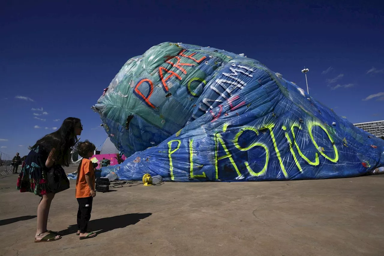 Traité sur le plastique : 5 initiatives pour limiter la pollution des océans