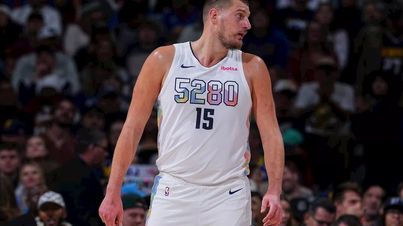 Técnico do Nuggets alfineta Jokic, após derrota na NBA: 'Fomos humilhados'