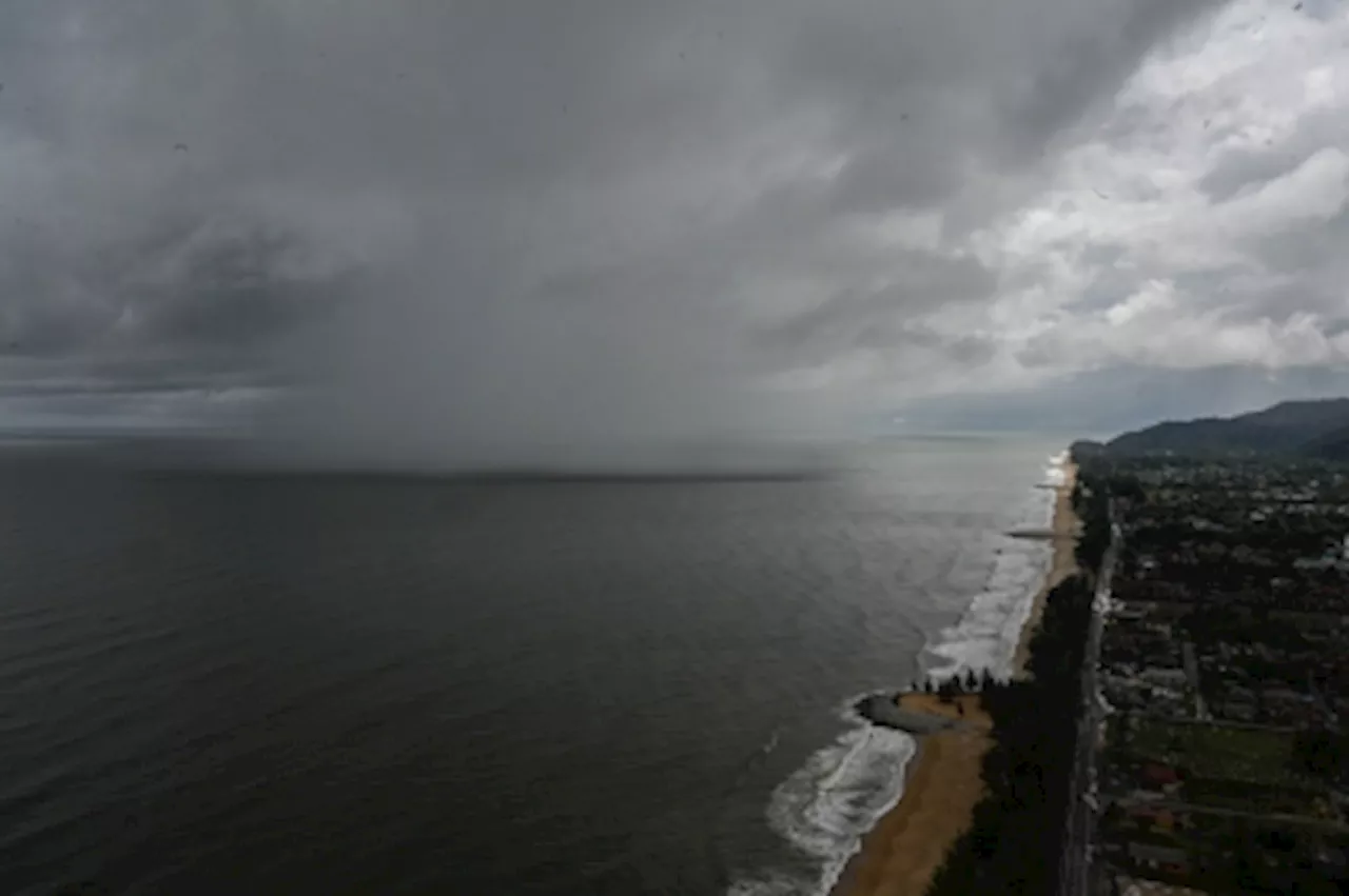 Malaysia Returns National Service in 2025; Weather Warning for Heavy Rain in Terengganu and Pahang