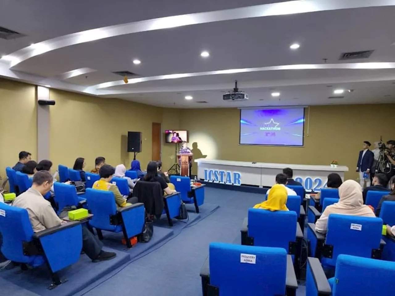 ICStar Hackathon 2024 Jembatani Mahasiswa dengan Tantangan Digital