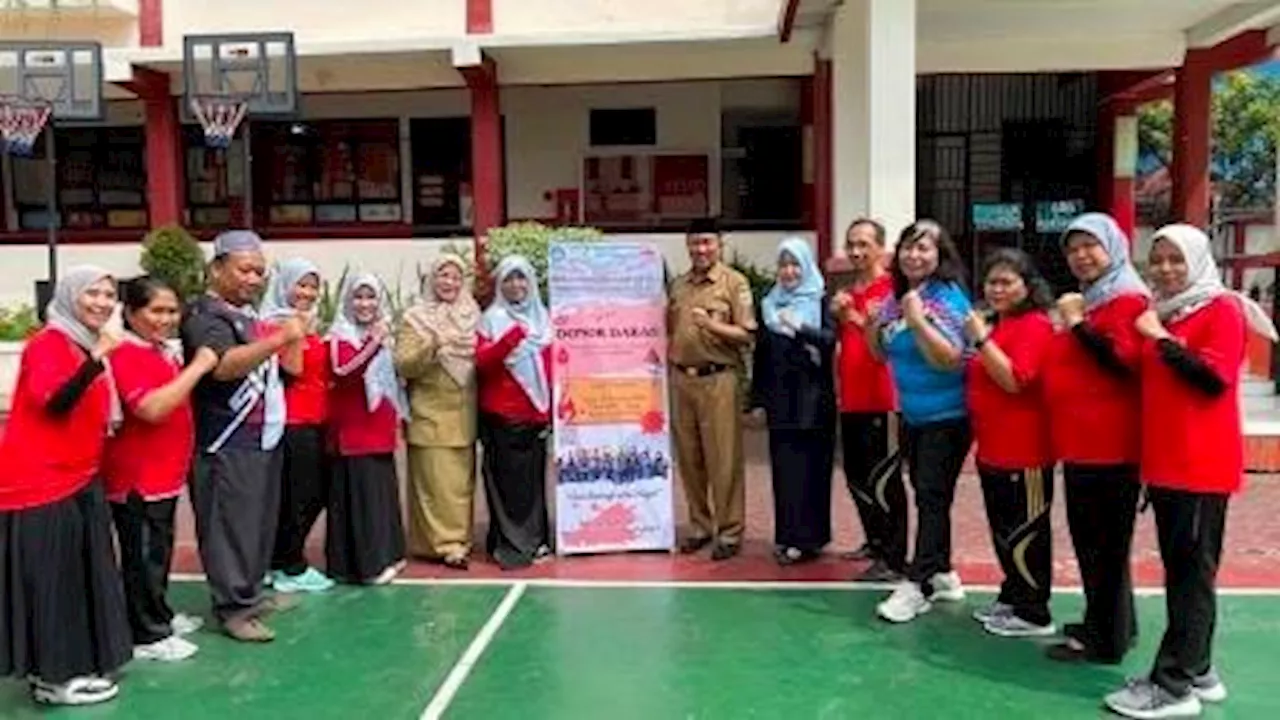 Sambut Hari Guru Nasional 2024, Guru SDN Jatinegara Kaum 11 Gelar Kegiatan Donor Darah