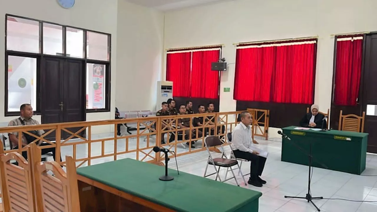 Terdakwa CA, Penyiram Soda Api di Lembata Jalani Sidang Perdana