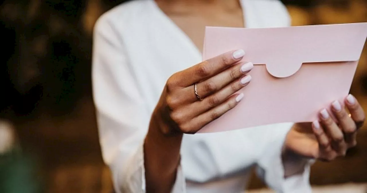 My mum invited 30 people to my wedding — but won’t pay for them