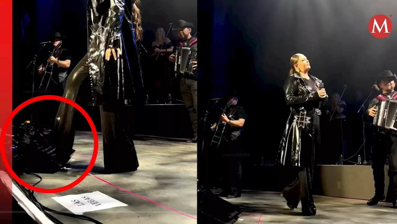 Captan a Yuridia rompiendo pantalla en pleno concierto, ¿Estaba enojada?