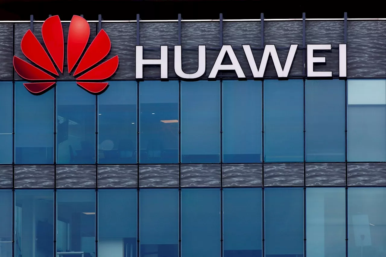 Huawei lanza su primer 'smartphone' con sistema operativo propio