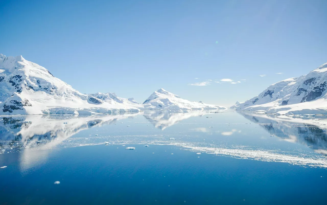 As Arctic climate warms, even Santa runs short of snow