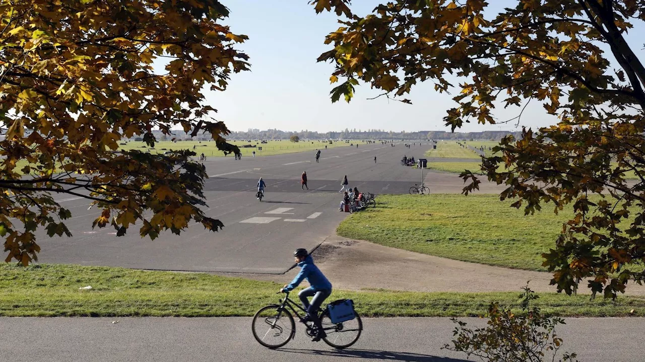 Tempelhofer Feld: Warum der Haupteingang gesperrt ist