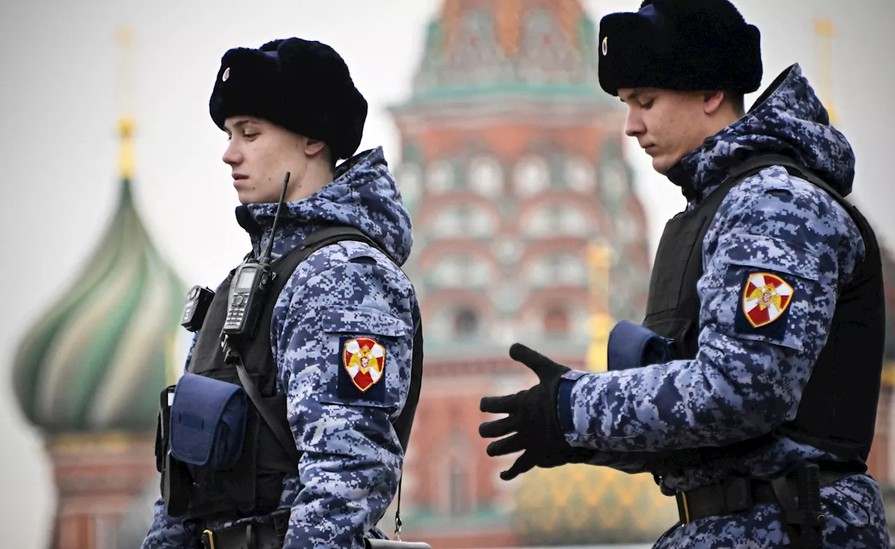 Putin Offers Russia National Guard Recruits $4,000 Bonus to Fight in Ukraine