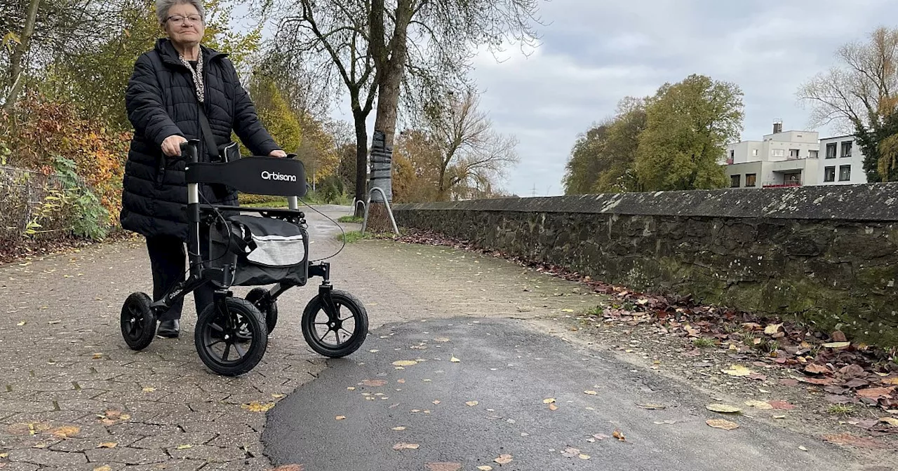 „Wir möchten auch einkaufen“: Seniorin beklagt Stolperfallen in der Stadt Bünde