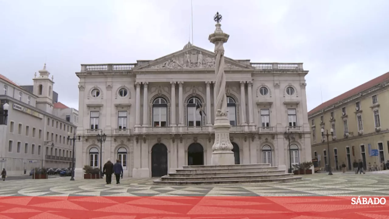 Suspensa reunião da Assembleia Municipal de Lisboa devido à ausência de vereadores da câmara