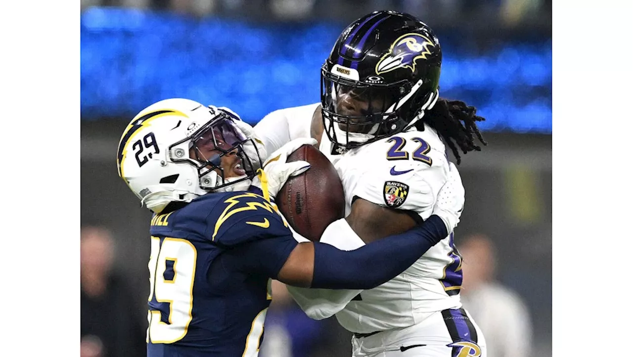 Derrick Henry steals spotlight as Ravens beat Chargers in Harbaugh Bowl III