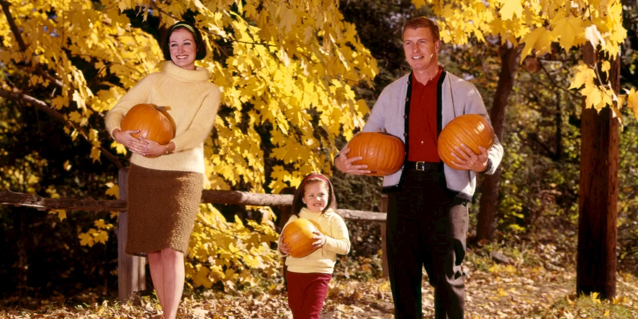 Why a Family ‘Fart Walk’ Should Be on Your Agenda This Thanksgiving