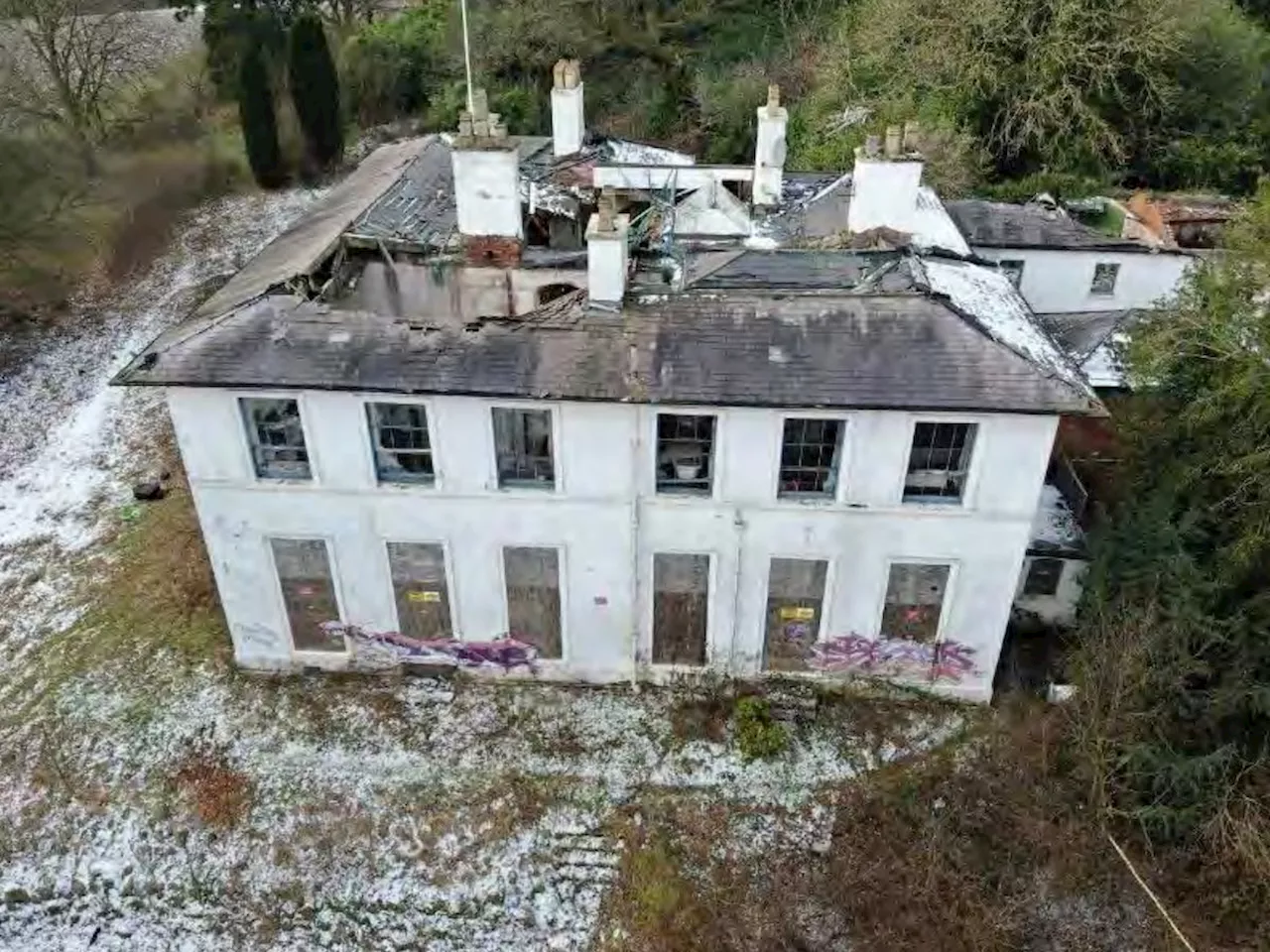 Upmarket hotel plans for country villa that fell into disrepair and became ‘rave’ house are set for rejection