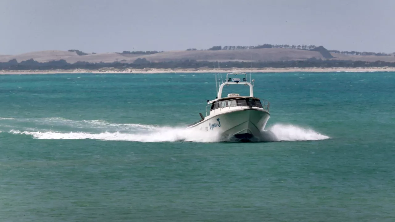 Two fishermen found alive off the coast of South Australia after going missing