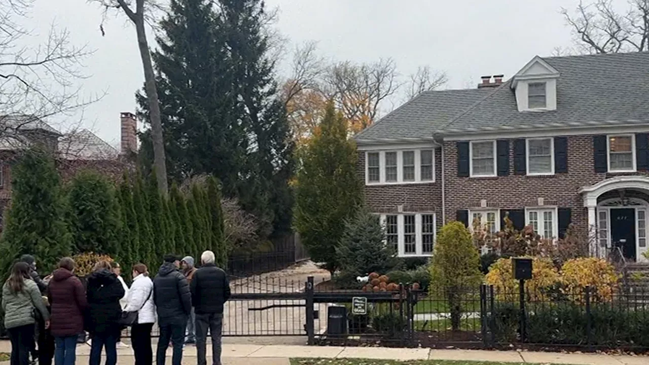 'Home Alone' House Gets Police Presence, Still a Huge Holiday Draw