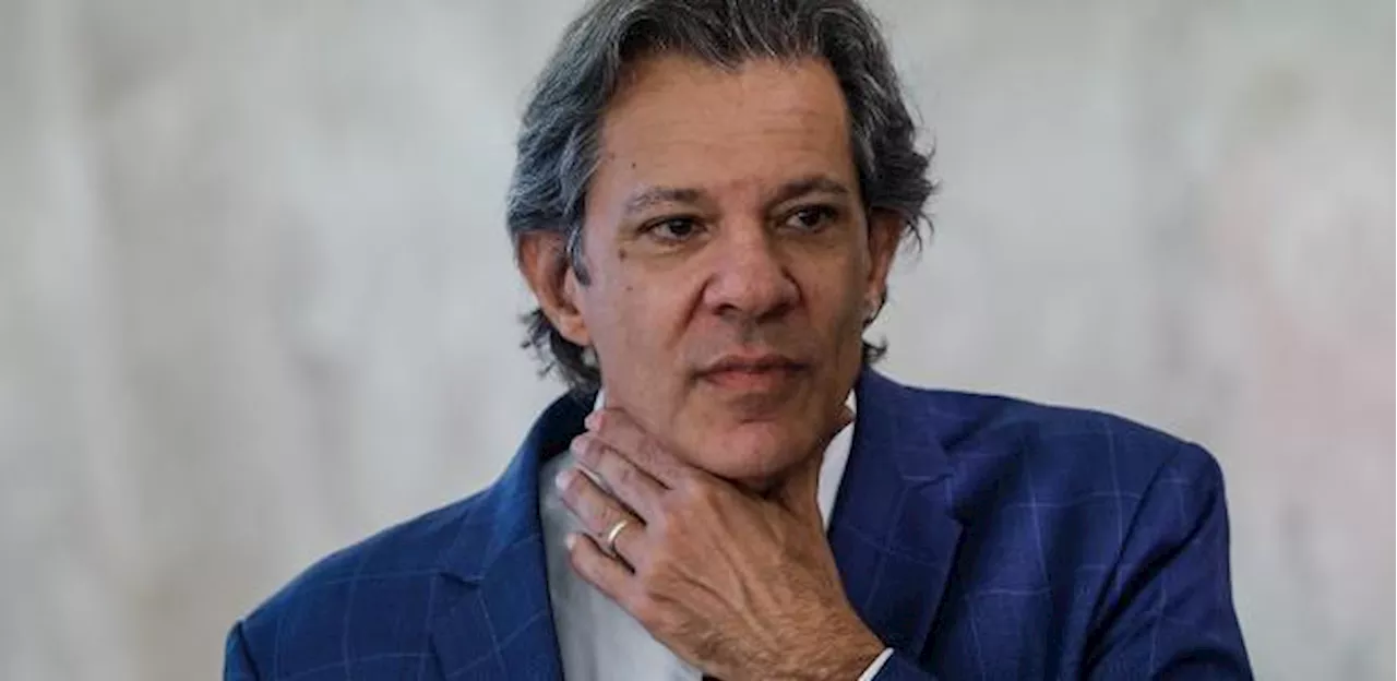 Haddad mantém aposentadoria militar só com 55 anos e já negocia com líderes