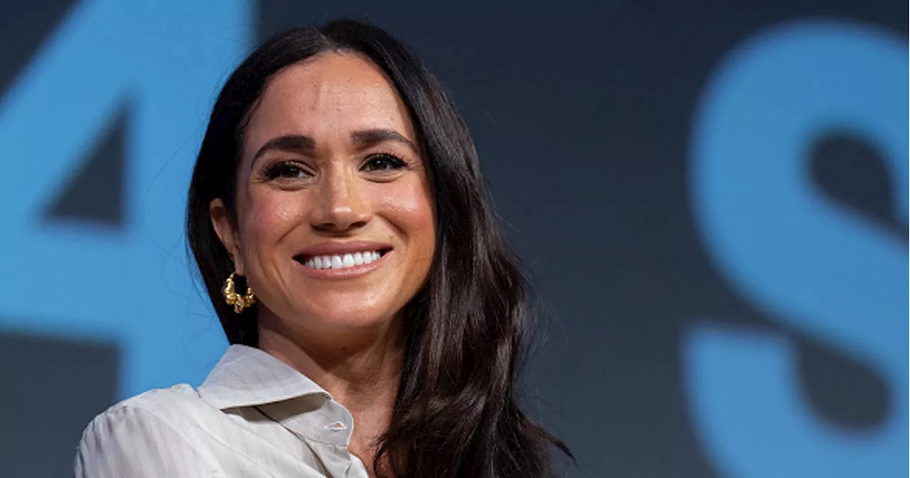 Meghan Markle's Rich Mom Blazer Look is Just $49 on Amazon