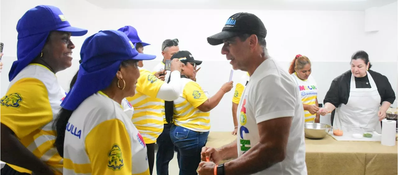 Distrito capacita a cocineras ubicadas en los puestos de comida de Puerto Mocho