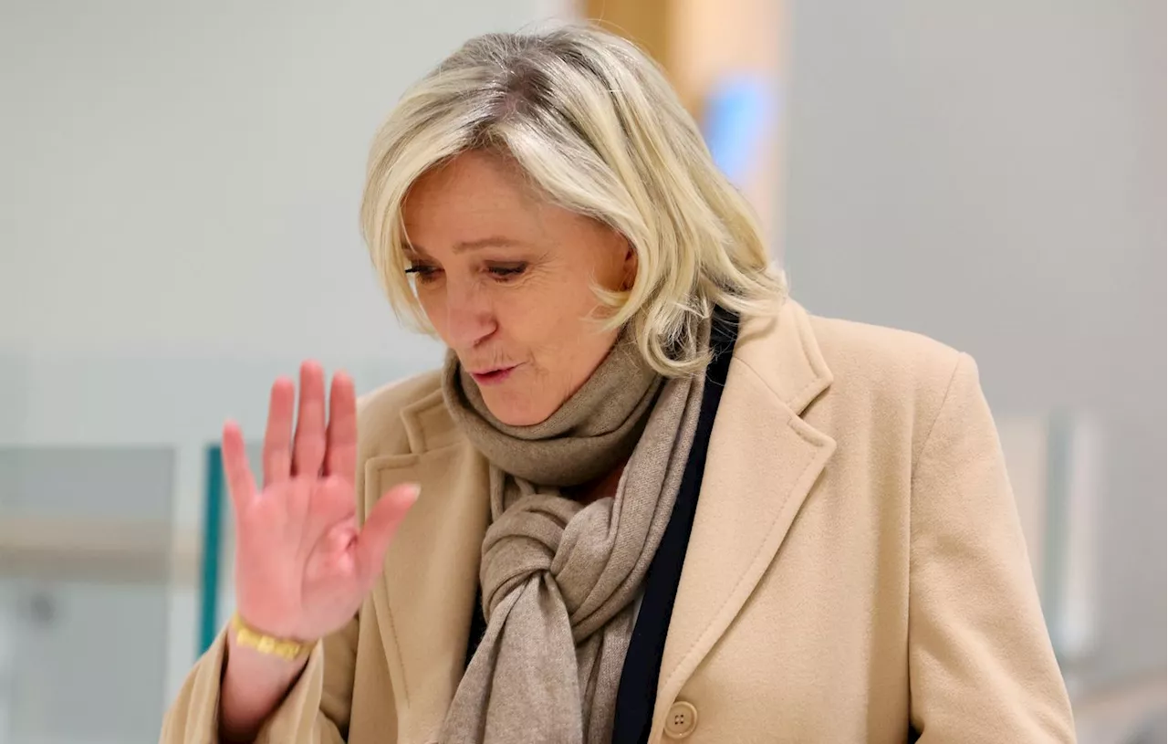 Marine Le Pen au cœur d'un procès des assistants parlementaires: son avocat réclame la relaxe