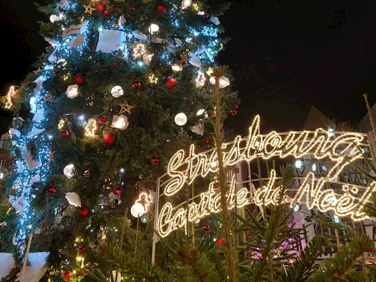 Marché de Noël de Strasbourg 2024 : nos plus belles photos de l'inauguration