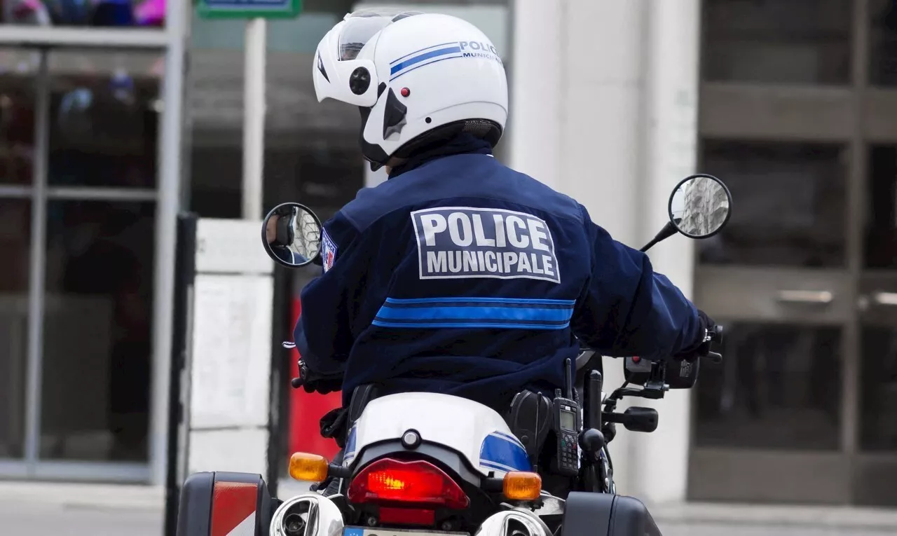 Refus d'obtempérer dans les Hauts-de-Seine : un policier municipal percuté et hospitalisé