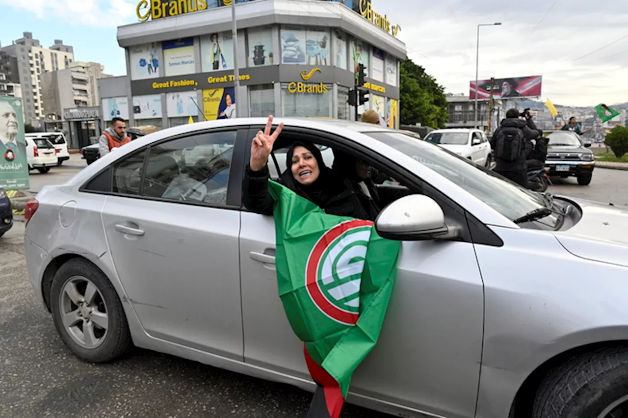 Media, i libanesi in strada festeggiano l'accordo di tregua