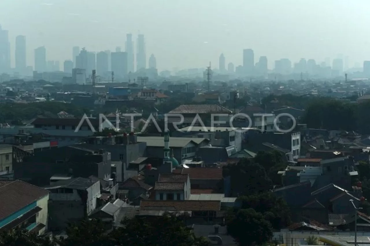 Kualitas Udara Jakarta Masuk Kategori Sedang Menurut Situs Pemantau Udara