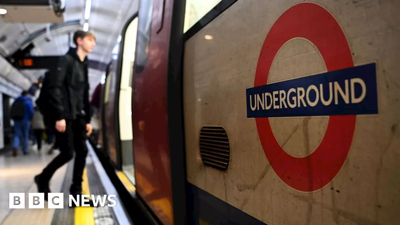 London Underground RMT members accept new pay offer from TfL