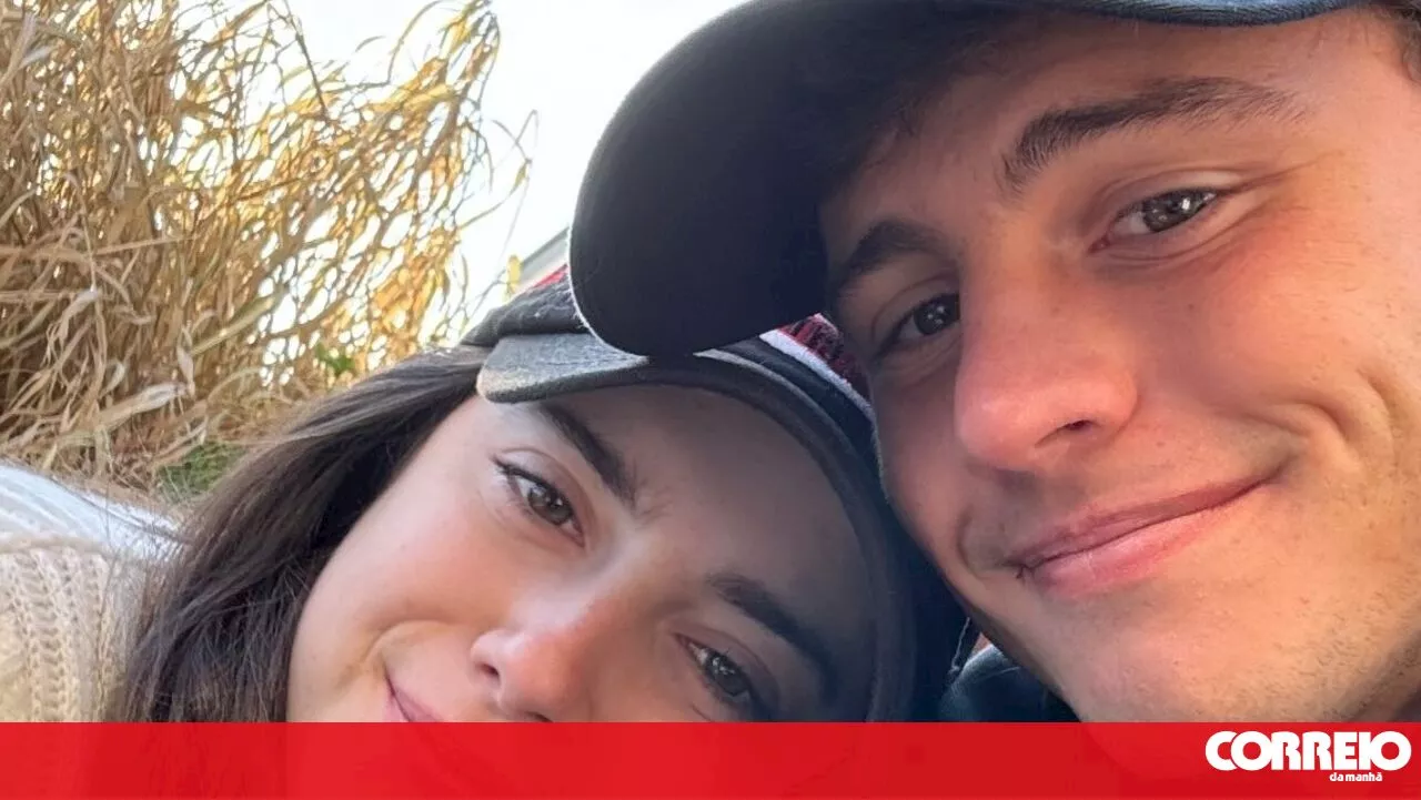 Madalena Aragão e João Neves brincam na neve