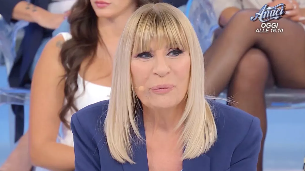 Uomini e Donne, l'opinione della puntata: Gemma si è già stancata di Fabio? Tina Cipollari spietata con la dama