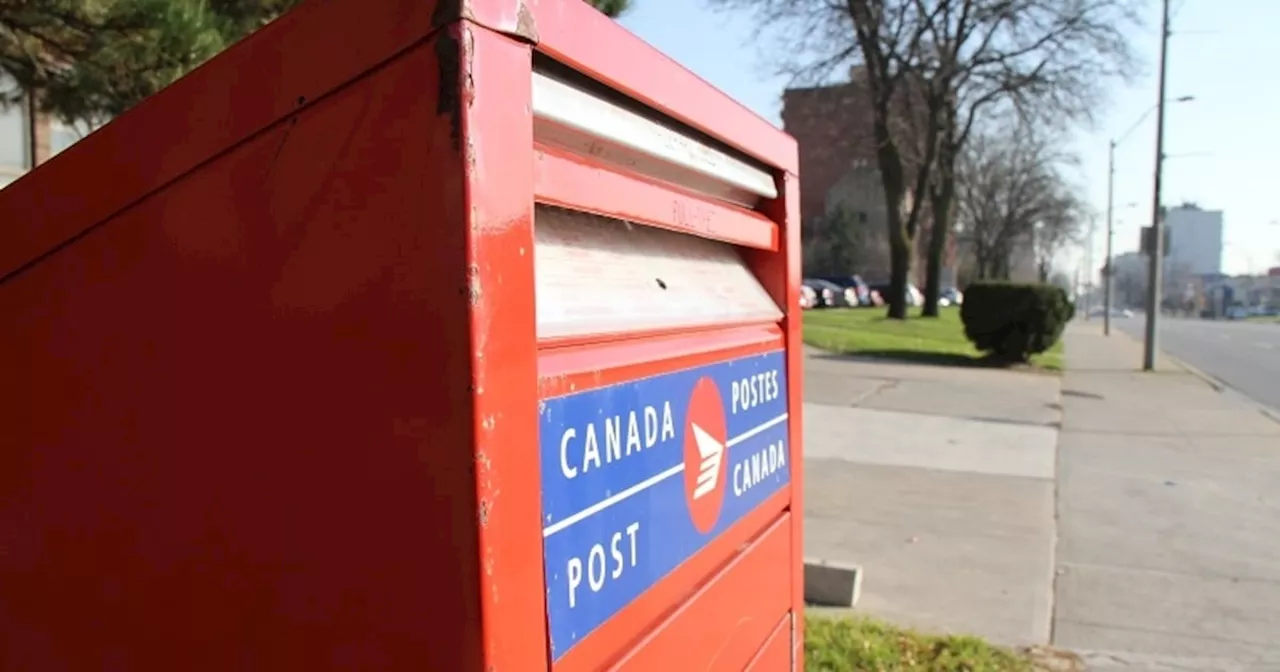 City of Toronto cannot deliver parking permits at this time. Here's what that means for drivers