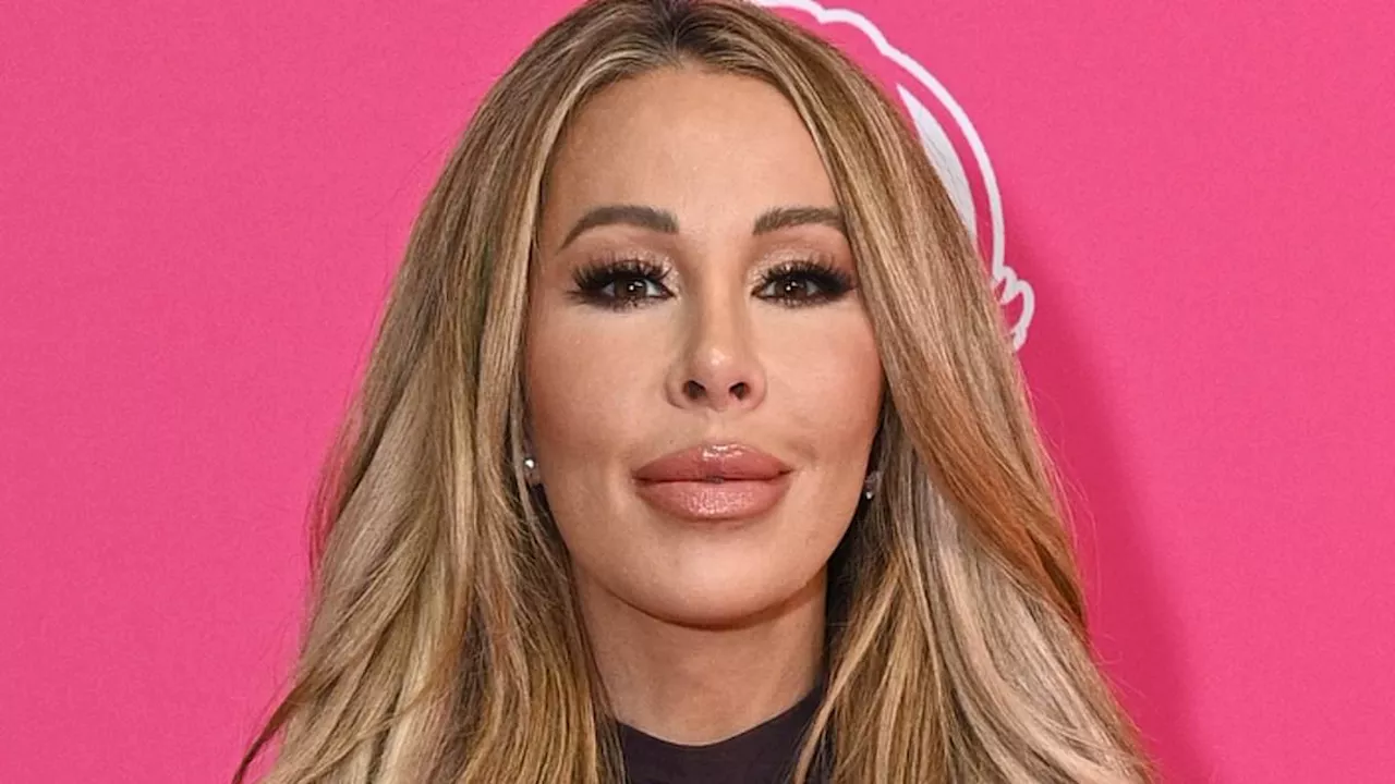 Lisa Hochstein Finalizes Divorce from 'Boob God' Lenny, Still Resents Him