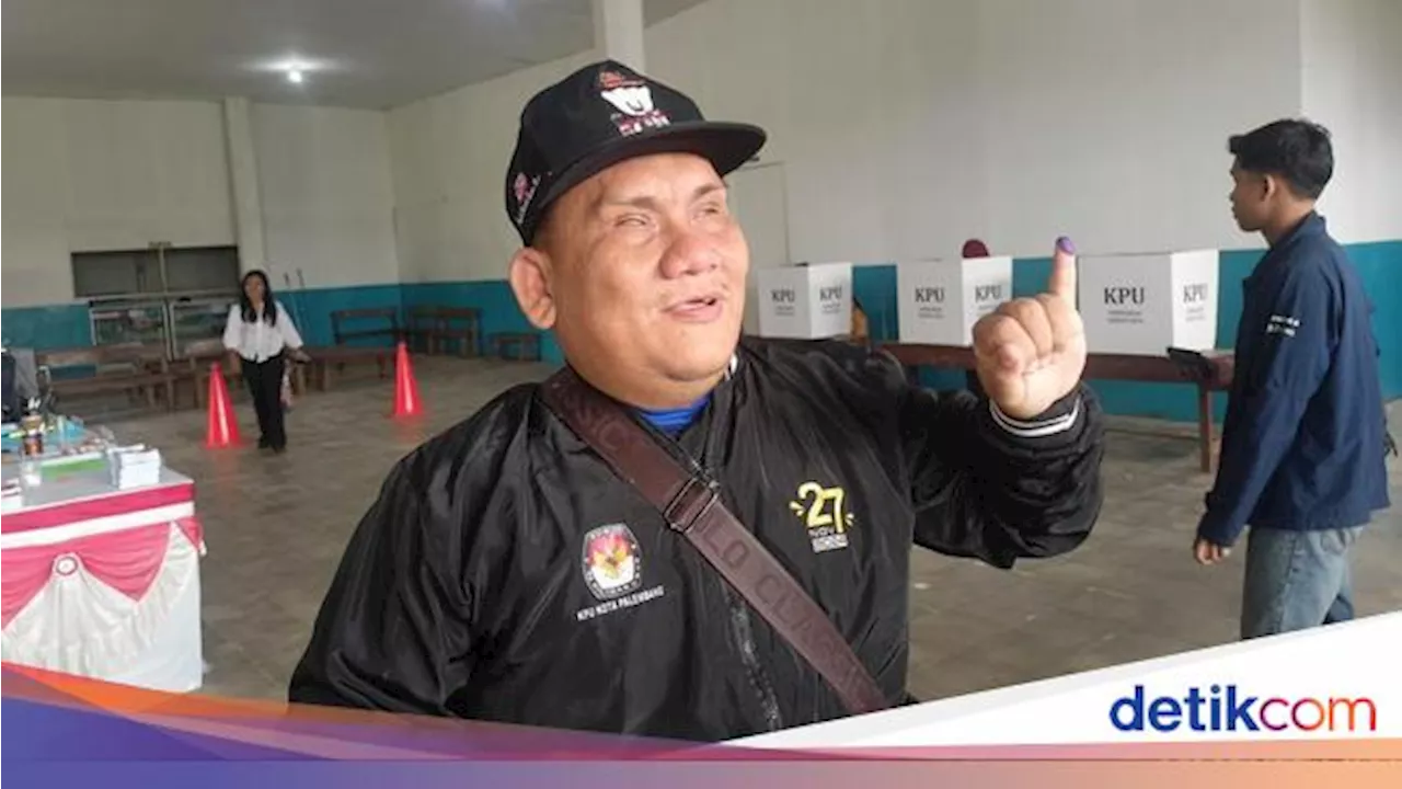 53 Tunanetra Nyoblos di TPS 19 Palembang, Braille Lebih Lengkap