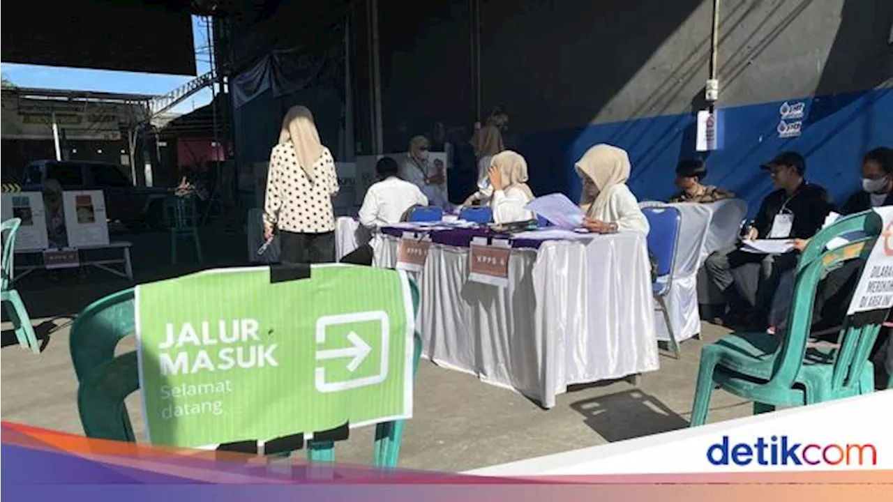 Pencoblosan di TPS 14 Paropo Makassar, Warga Antre Sejak Pagi